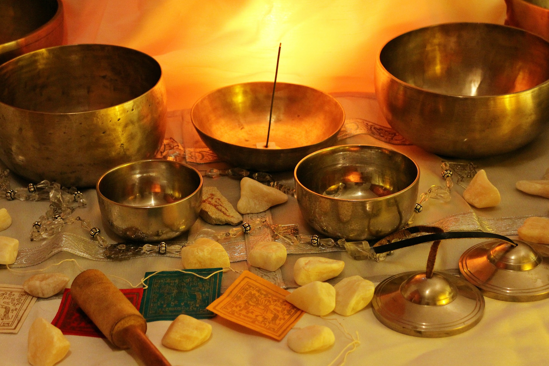 Sound healing session with singing bowls